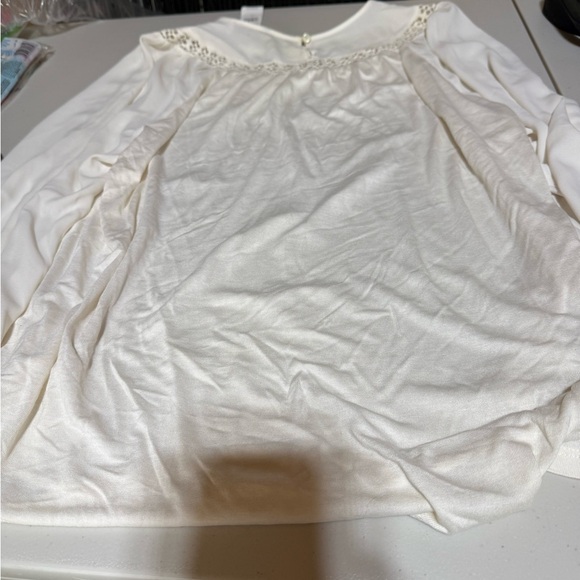 Loft Outlet Size Large Long Sleeve Cream Top NWT - Picture 2 of 5